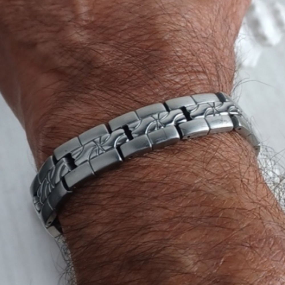🌻3 For $15vAceMagnetic Men's Stainless Steel Chain Link Bracelet  7.25"